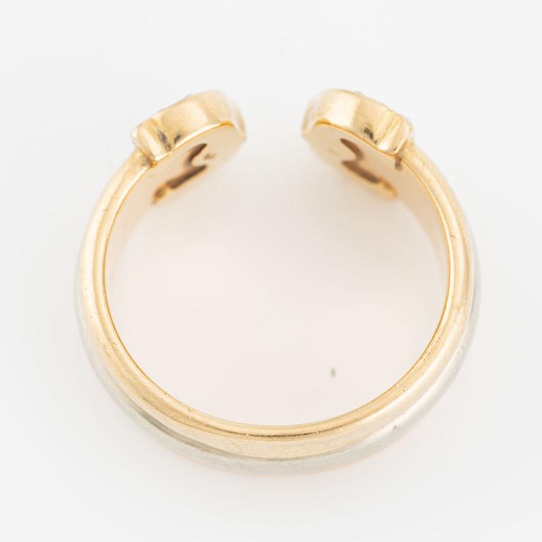 Cartier ring "Double C" 18K trefärgat guld med runda briljantslipade diamanter.