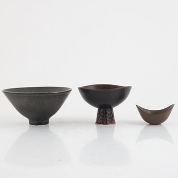 Carl-Harry Stålhane, two bowls and Gunnar Nylund, a bowl, Rörstrand.