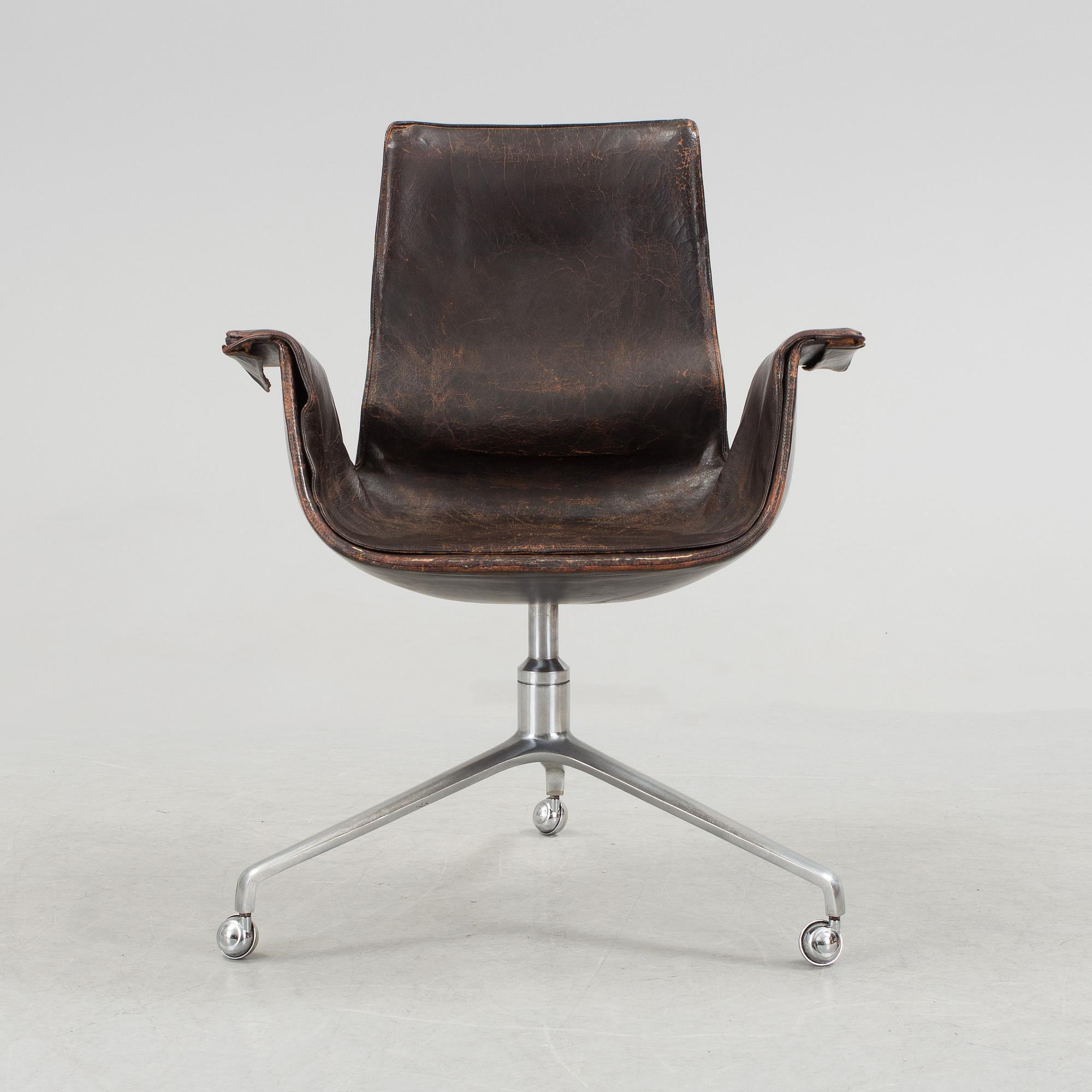 A Preben Fabricius & Jørgen Kastholm 'Tulip' desk chair, Alfred Kill, Germany 1960's-70's.