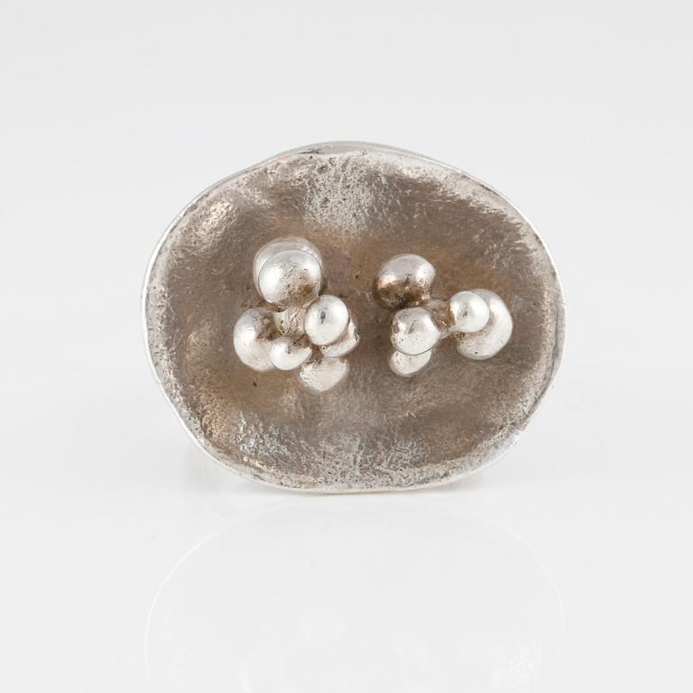 RING, sterlingsilver, Scandesign, Malmö, 1970. Vikt 18,4 gram.