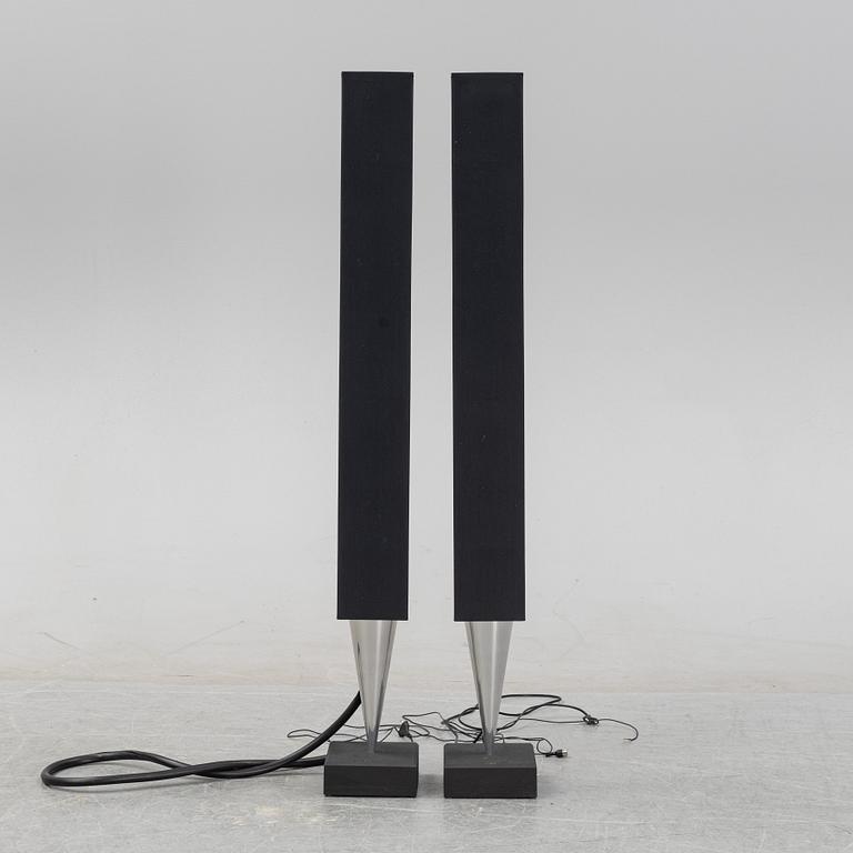 Bang & Olufsen, a 'BeoSound 9000 MK2', and a pair of floor speakers.