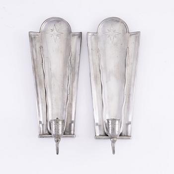A pair of pewter wall sconces, Taidetakomo Antti Hakkarainen, Finland, 1930-tal.