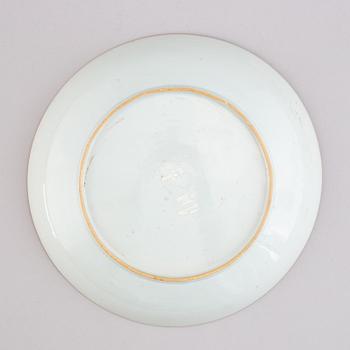 A famille rose export porcelain dish, Qing dynasty, Qianlong (1736-95).