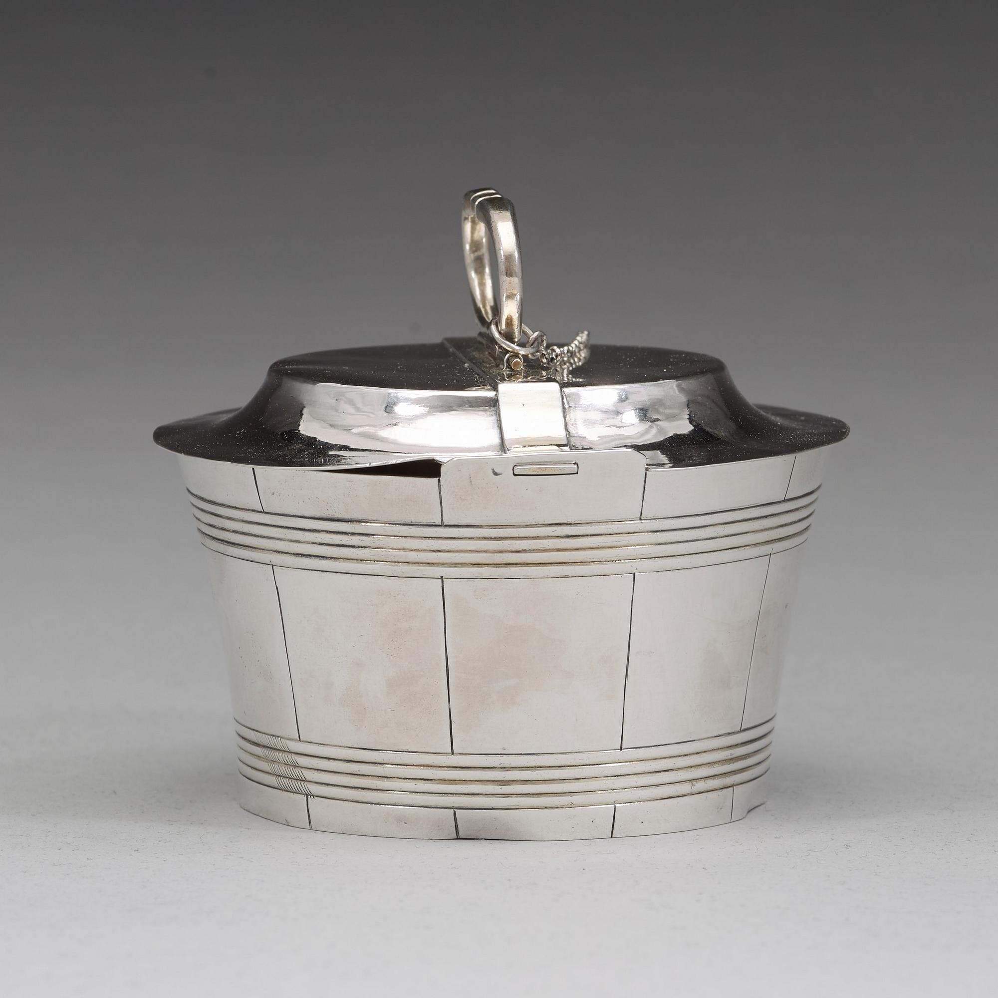 JOHAN PETTERSSON BERG, Norrköping 1759, smörtina, silver.
