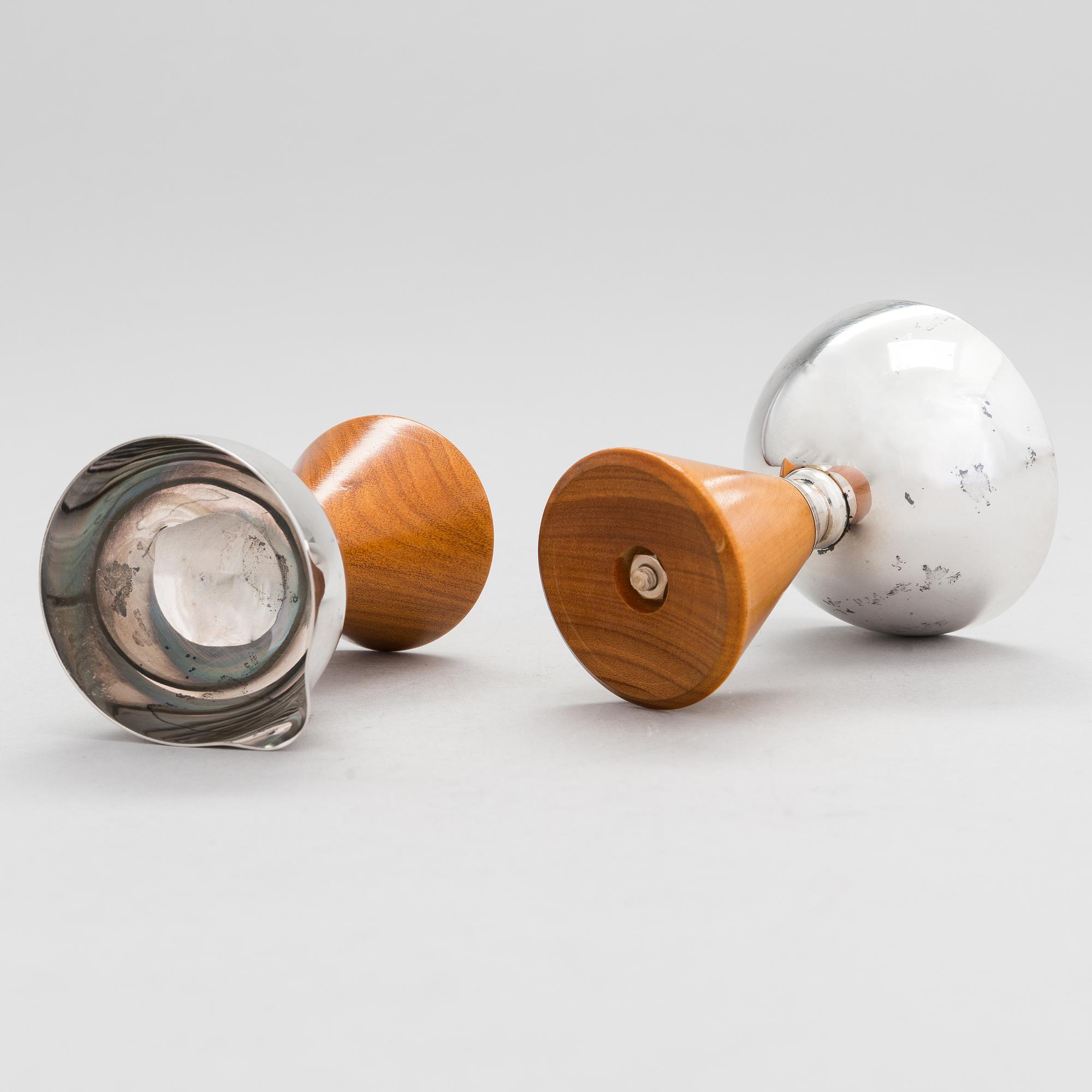 Anna-Greta Eker, A mahogany and silver sugar bowl and cream jug and a silver bowl, Auran Kultaseppä, Turku 1963-67.