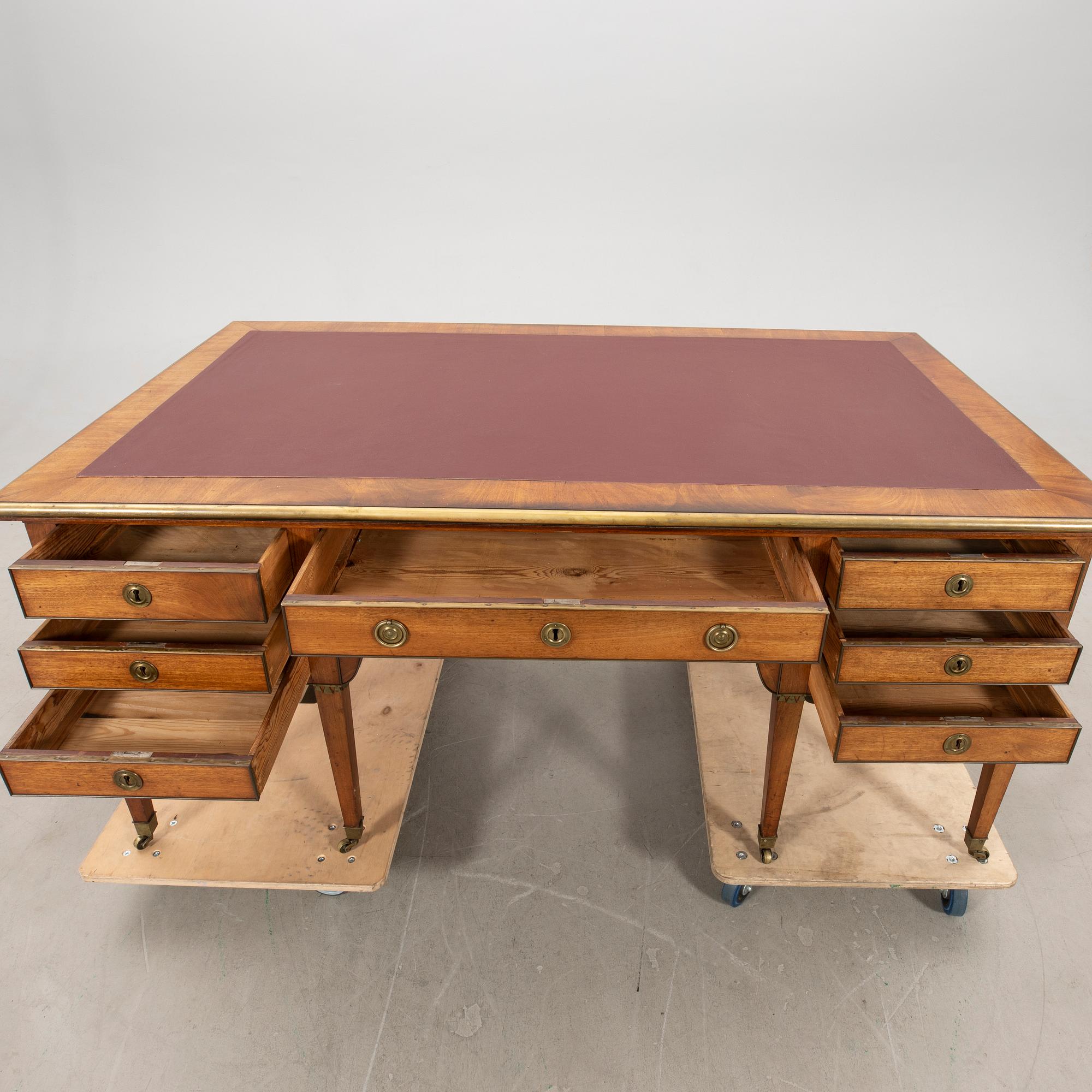 Skrivbord sk Partners desk sengustavianskt 1800-talets första hälft.