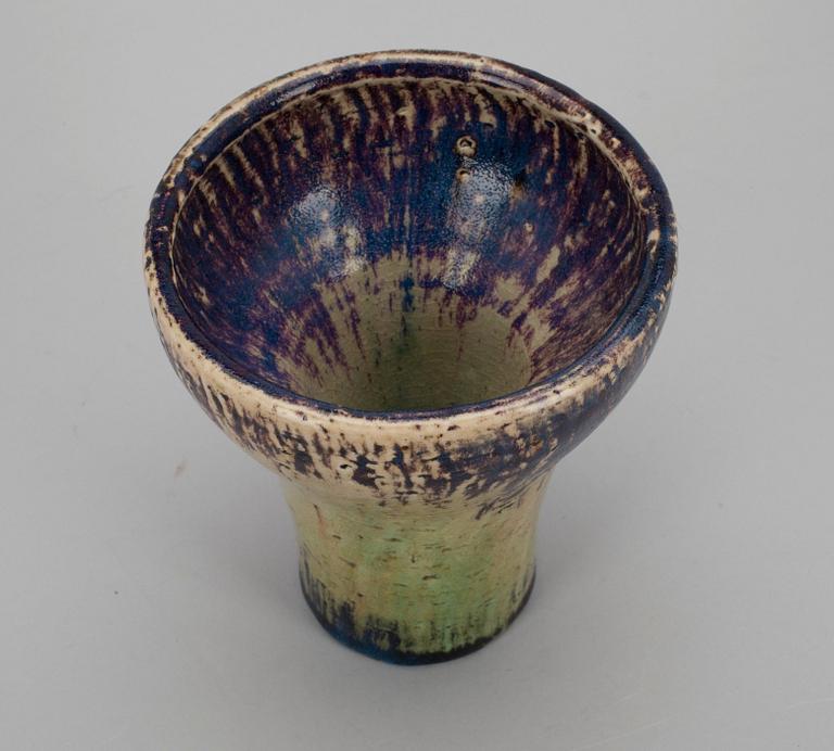 Aune Siimes, A CERAMIC VASE.