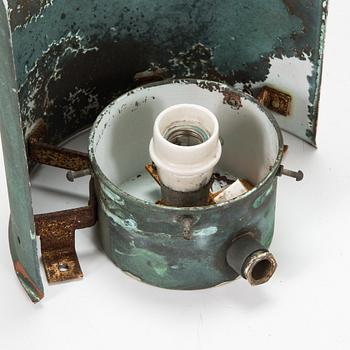 Paavo Tynell, Vägglampa/ utebelysning, 7307/25, Taito 1940/1950-tal.