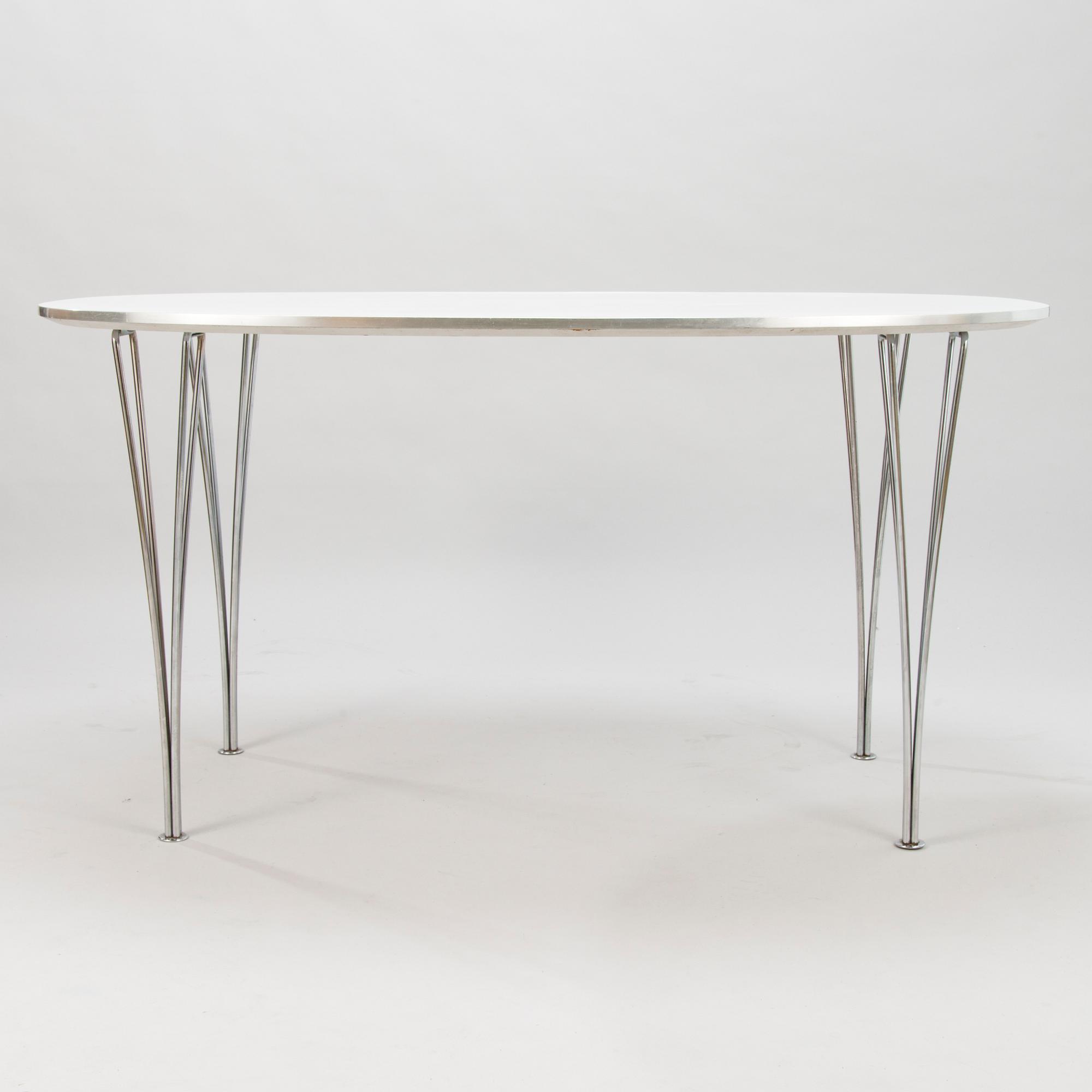 BRUNO MATHSSON & PIET HEIN, RUOKAPÖYTÄ, "Supperellips", . Fritz Hansen, Tanska.