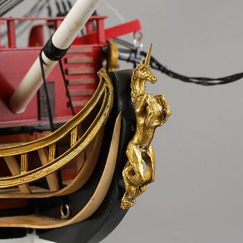 FARTYGSMODELL, 2000-tal. "La Licorne" (Enhörningen) från berättelserna om Tintin.