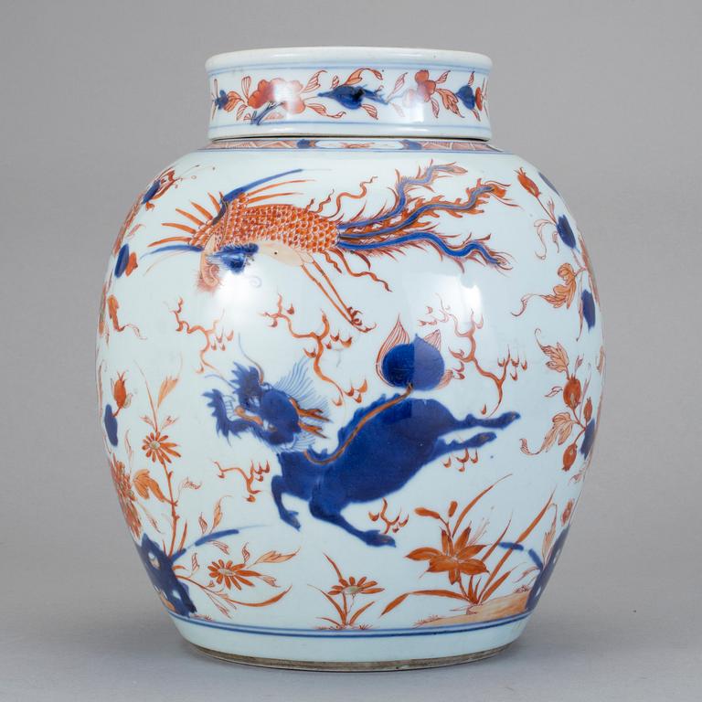 BOJAN MED LOCK, porslin, Kina, 1700-tal.
