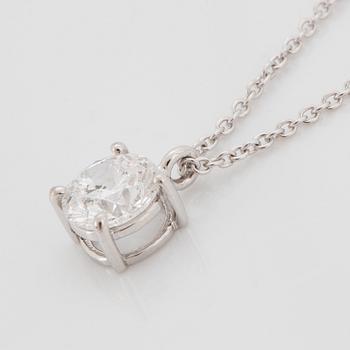 An 18K white gold necklace with a brilliant-cut diamond ca. 1.00 ct. With IGI certificate.