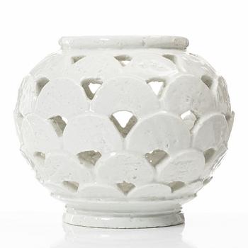 Gunnar Nylund, vase / outer casing, Rörstrand, mid-20th century.