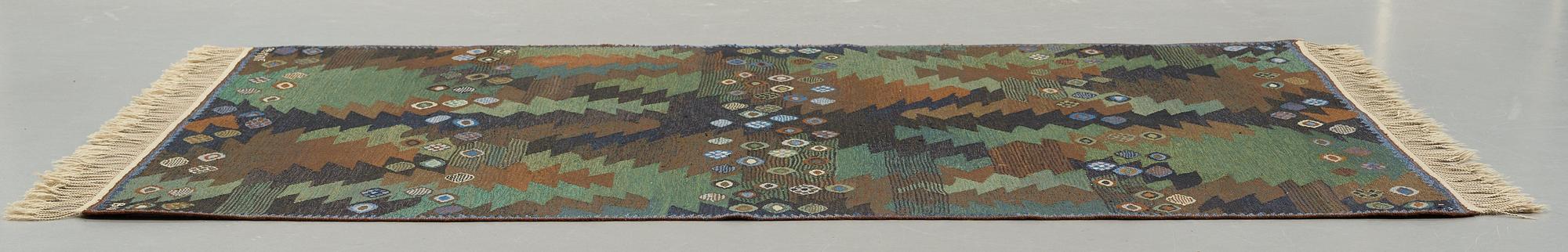 Barbro Nilsson, MATTO, "Tånga brun och grön", flat weave, ca 228 x 169,5 cm, signed AB MMF BN.
