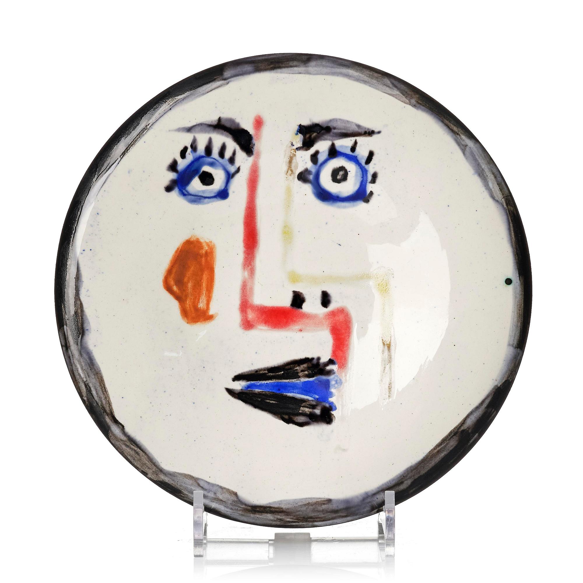 Pablo Picasso, "Visage no 192" (A.R. 492), fat, fajans, Madoura, Vallauris, Frankrike, efter 1963.