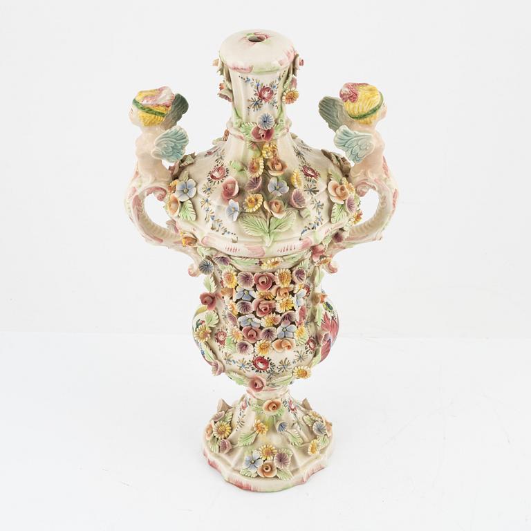 A ceramic table lamp, Ardalt Dresden, Nove, Italy, 21st Century.