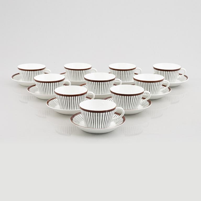 Stig Lindberg, ten "Spisa Ribb" tea cups with saucers, Gustavsberg, Sweden, 1955-74.