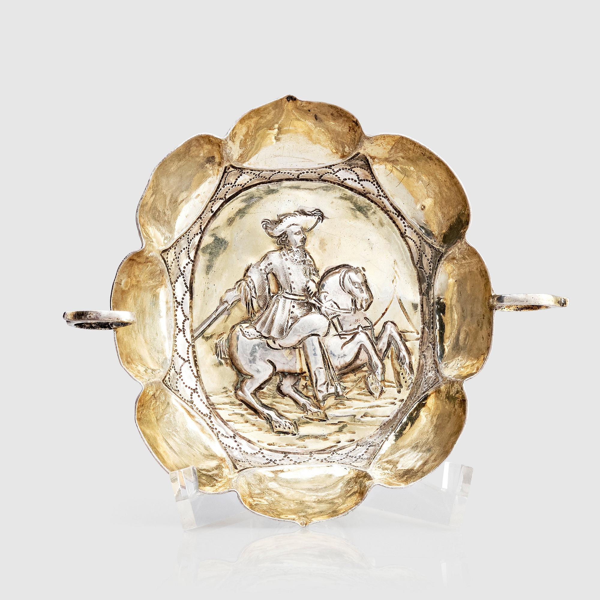 A small German parcel-gilt silver dish (possibly wine tasting bowl), Hans Jacob Bauer III, Augsburg 1689-1692.