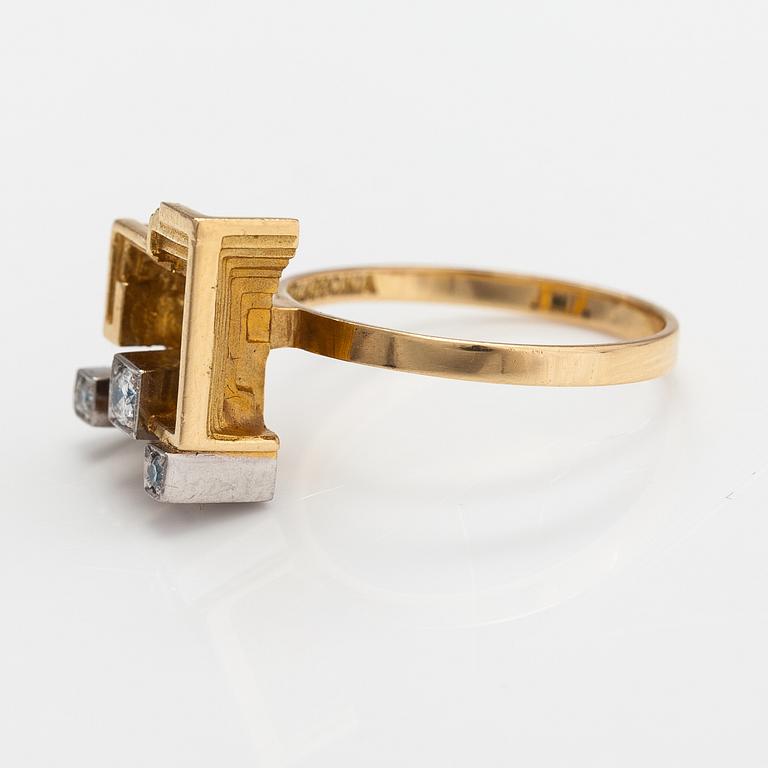 Björn Weckström, An 18K gold ring "Sun temple" with diamonds ca. 0.10 ct in total. Lapponia 1975.