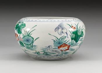 A wucai censer, Qing dynasty (1644-1912).