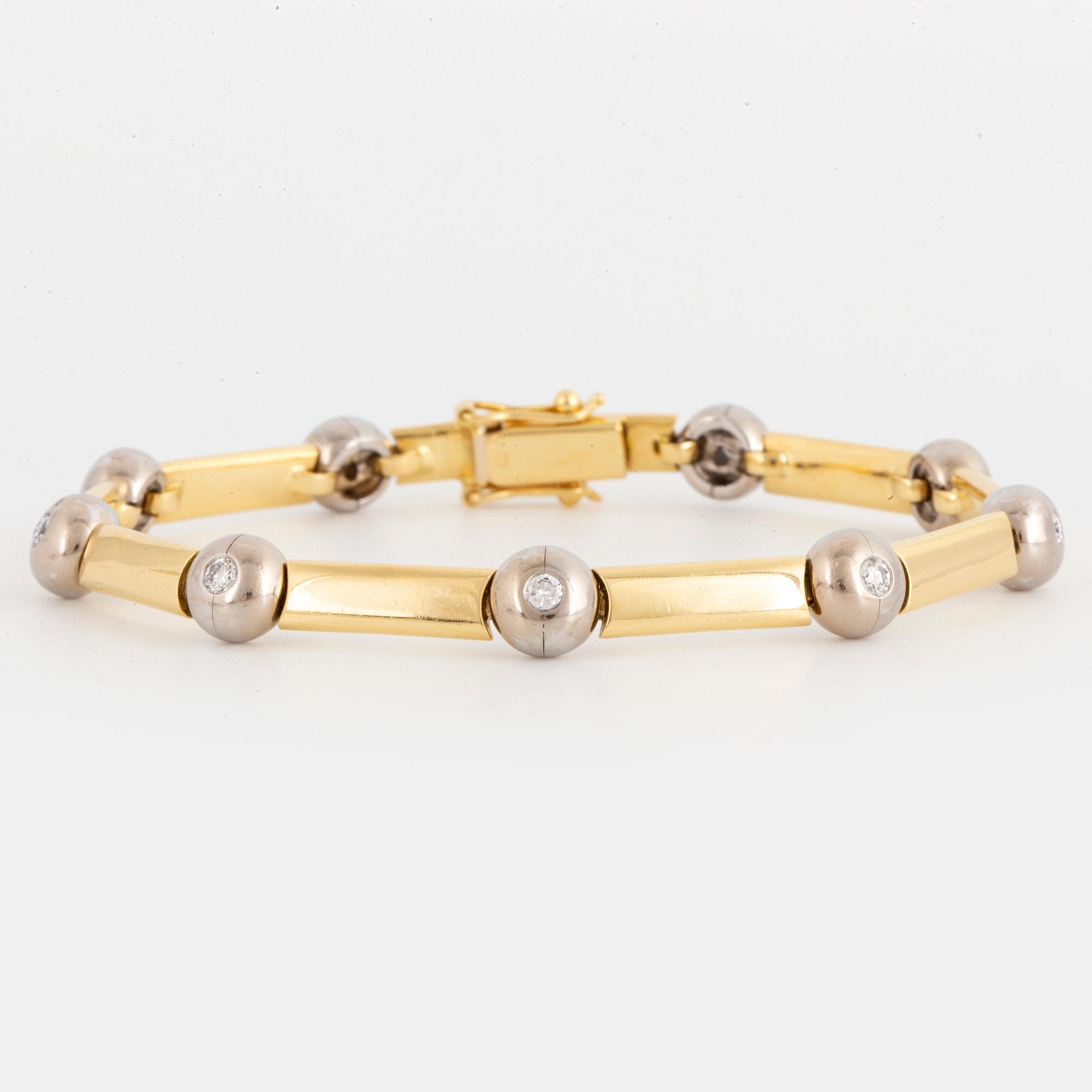 ARMBAND, med briljantslipade diamanter.