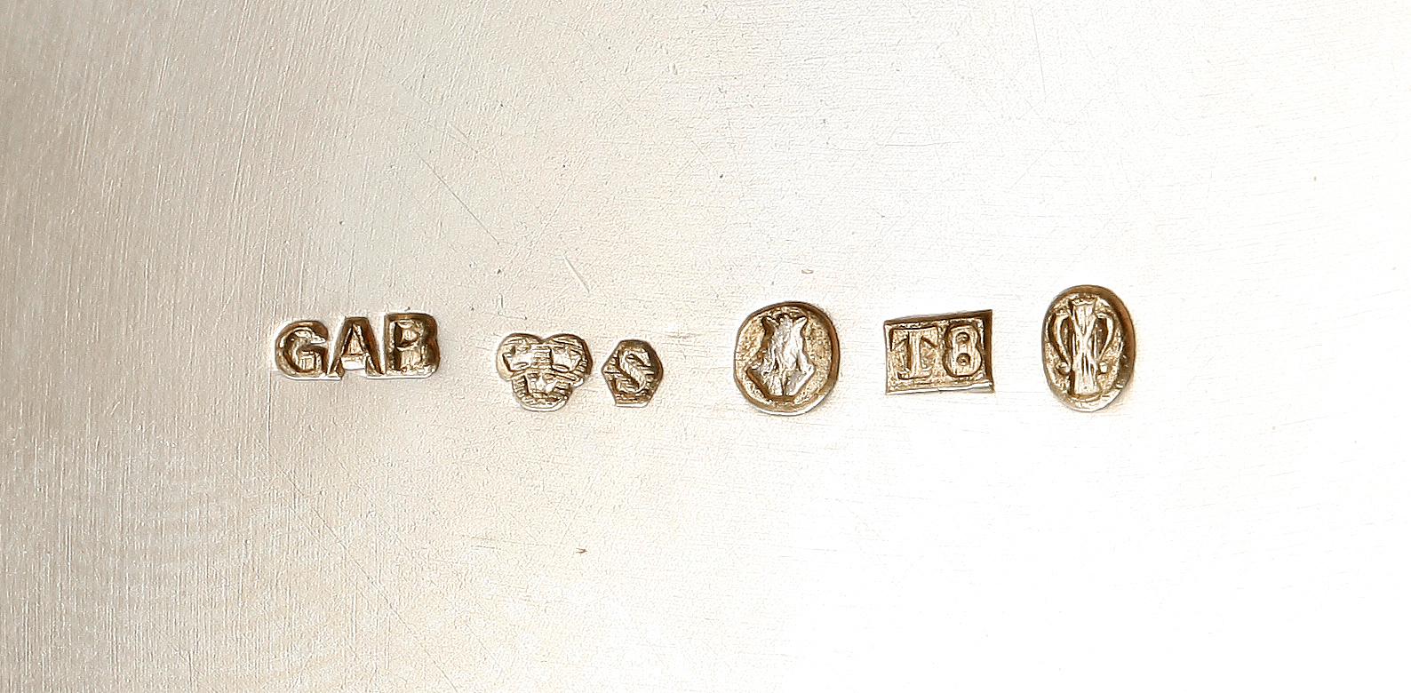 GRÄDDKANNA, MED SOCKERSKÅL OCH SOCKERRUSKA, silver, bla GAB, Stockholm 1940-tal. Totalvikt ca 450 gram.