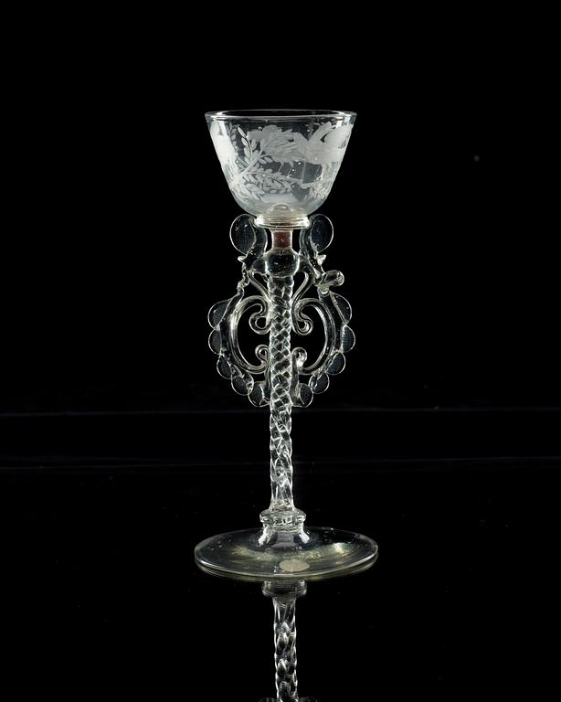 FLÜGELGLAS. 1700-tal, troligen Holland.