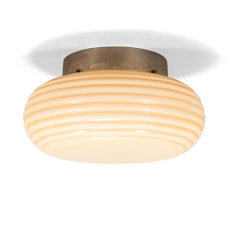 Paavo Tynell, a 1940's '1621' ceiling light for Taito.