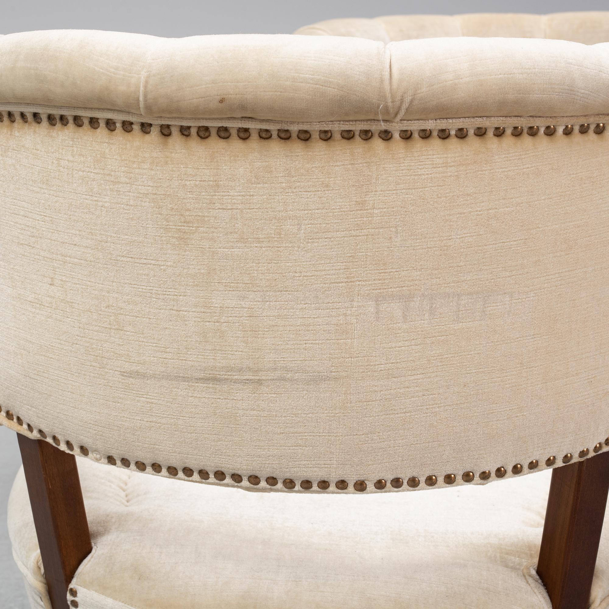 Otto Schulz, a pair of 'Schulz' easy chairs, Jio Möbler, Jönköping, second half of the 20th Century.