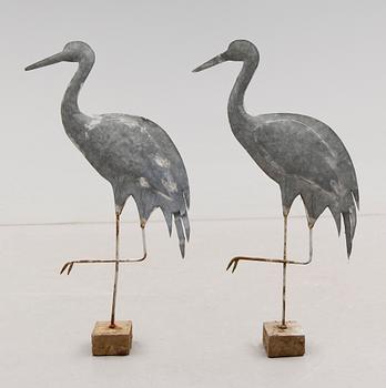 TRÄDGÅRDSFIGURER, 2 st, plåt, 1900-talets andra hälft.