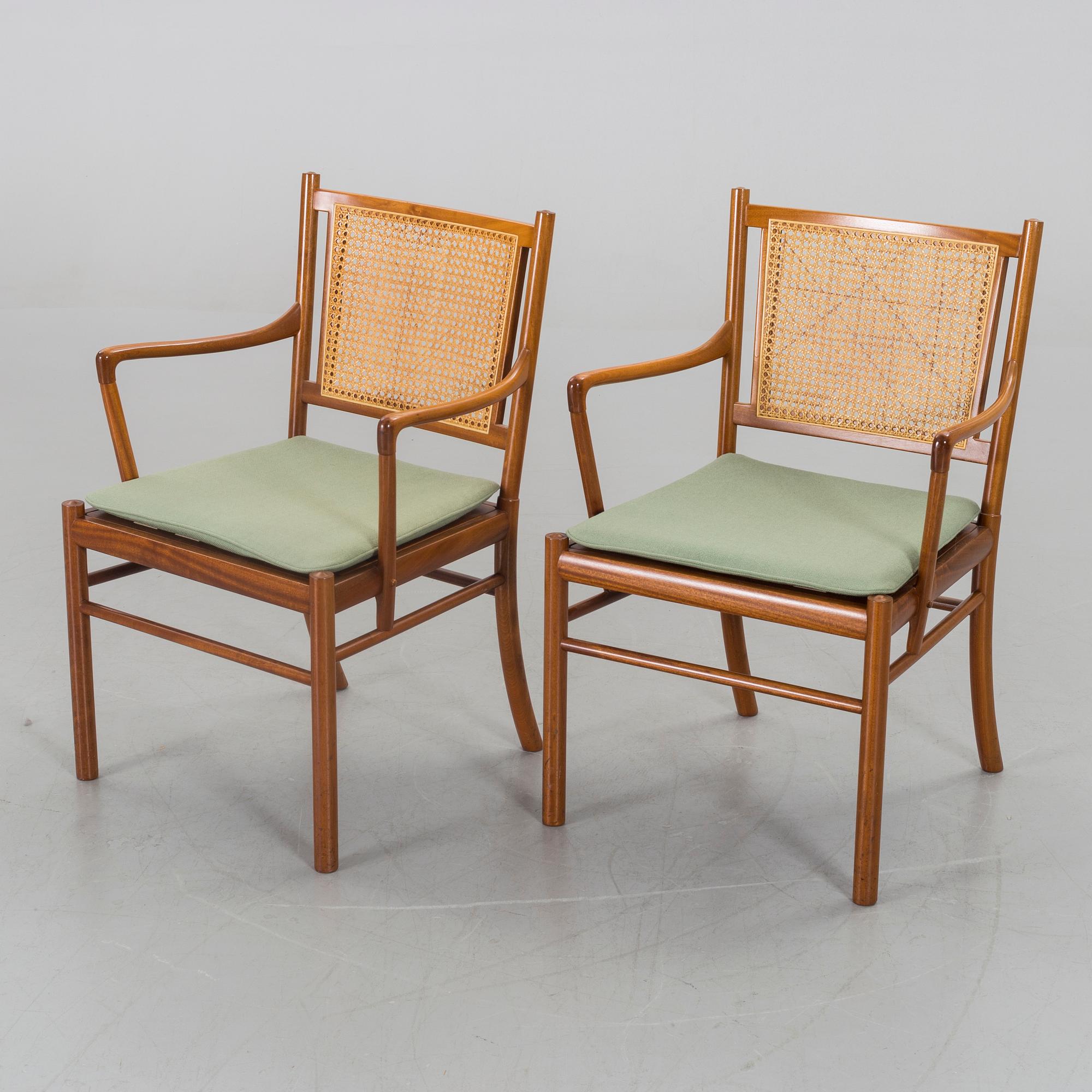OLE WANSCHER,  a pair of armchairs "PJ 301" later part of the 20th century.