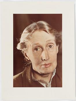 Gisèle Freund, photograph of Virginia Woolf signed and stamped verso.