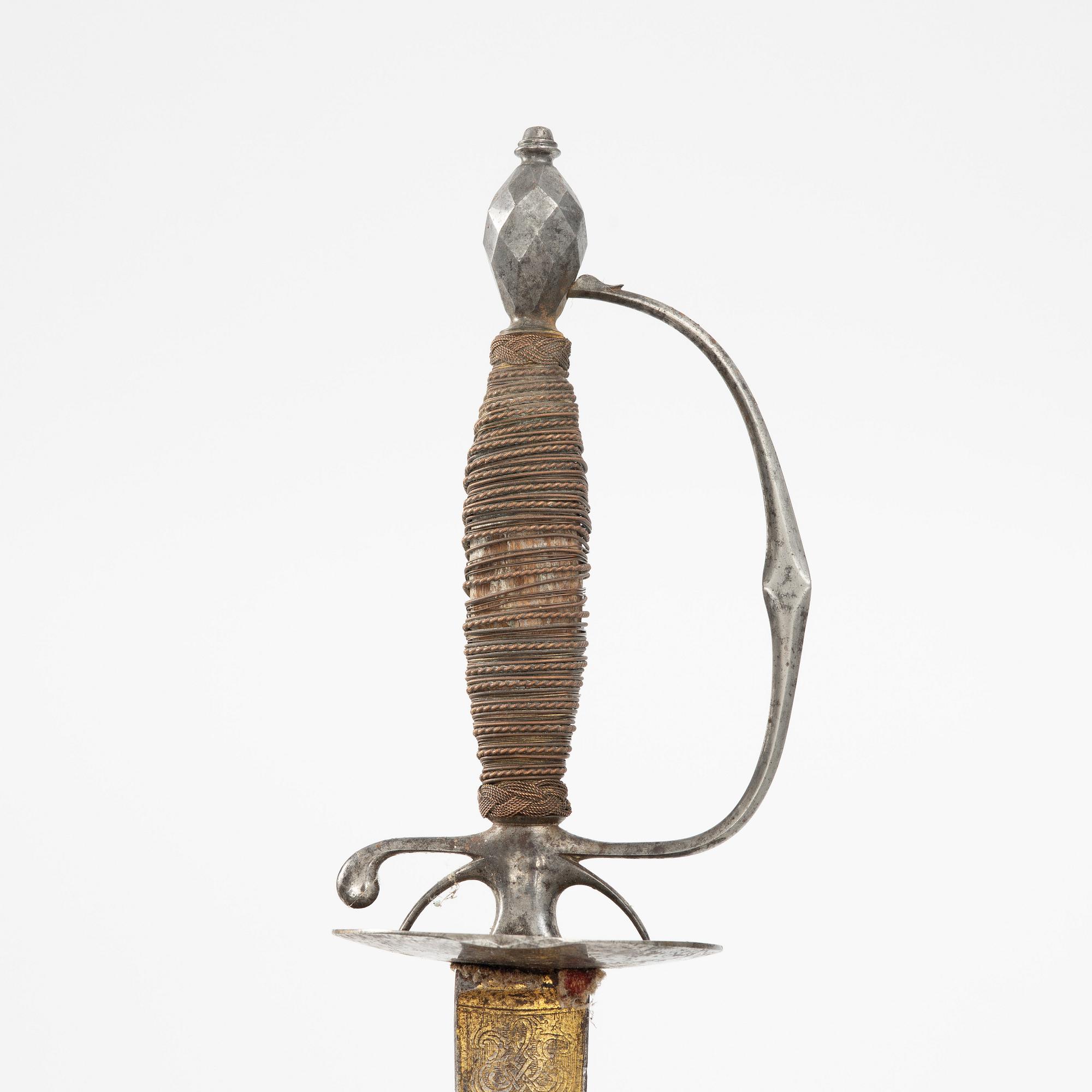 A smal sword from around the year 1800.