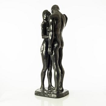 Gudmar Olovson, skulptur. Signerad. Numrerad. Gjutarstämpel. Brons, höjd 90 cm, längd 32 cm.