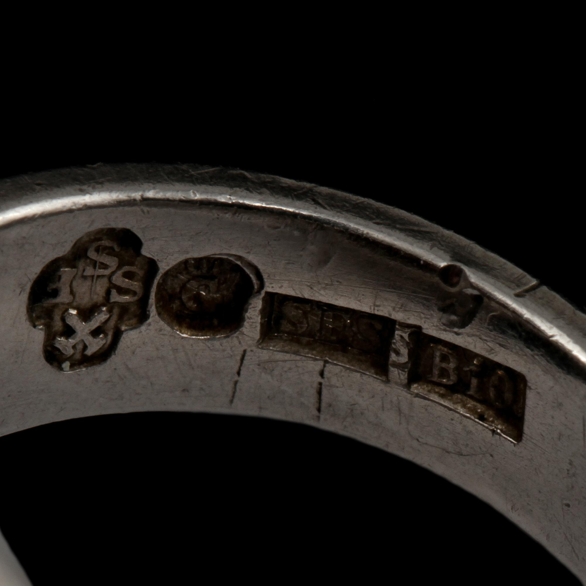 RING, sterlingsilver och fasettslipad bergkristall, Thore Eldh, Göteborg, 1976. Vikt 17 g.