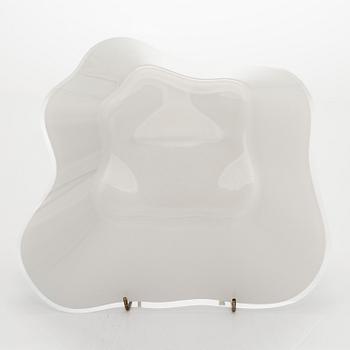 Alvar Aalto, one piece of a 1970's 'Aalto flower' glass sculpture, signed Alvar Aalto.