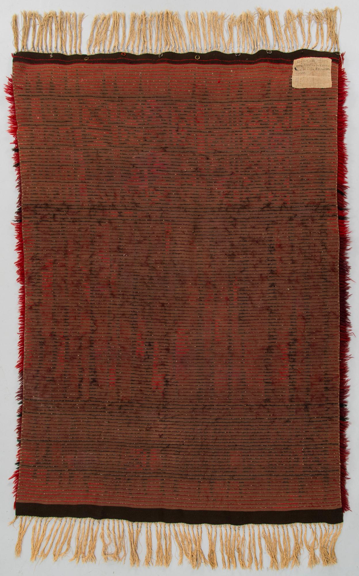 Kirsti Ilvessalo, A Finnish long pile Ryijy Rug, model Friends of Finnish Handicraft. Circa 180 x 133 cm.