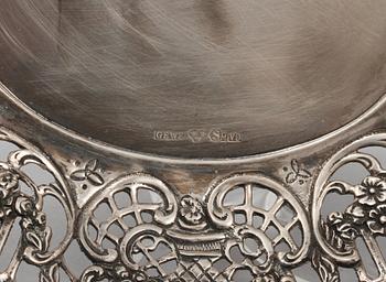 PARTI SILVER, 3 delar, stämplade GAB och GEWE, 1900-talets andra hälft. Vikt 608 g.