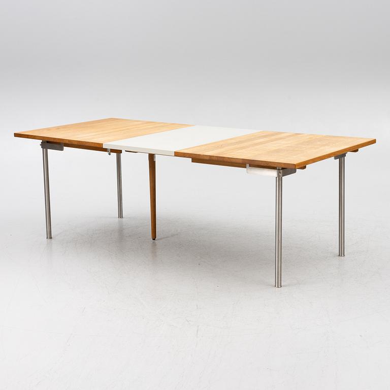 A contemporary dining table.