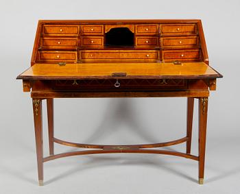 SEKRETÄR, gustaviansk stil, tidigt 1900-tal.