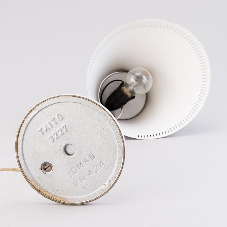 PAAVO TYNELL, bordslampa, modell 9227, Idman, 1960-tal.