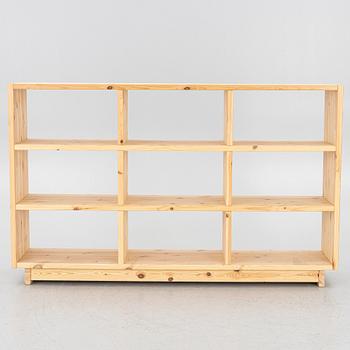 Yuchen Wu, bokhylla, "Fyr", Normann Copenhagen, samtida.