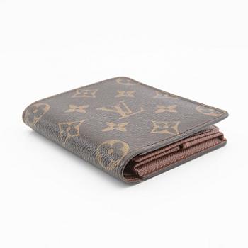 Louis Vuitton, wallet.