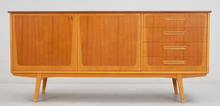 SIDEBOARD, 1950/60-tal.