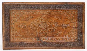 SIDEBOARD, 1900-tal, troligen Pakistan.