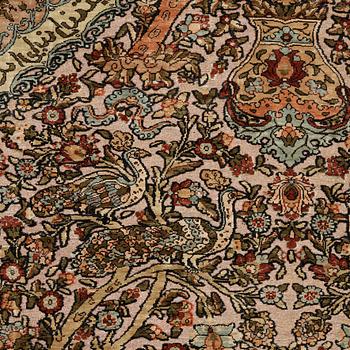 MATTA. Old silke Hereke Souf. 155,5 x 111,5 cm.