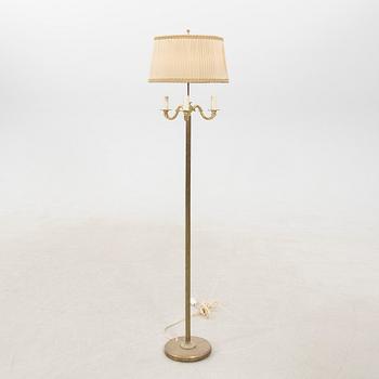 Golvlampa 1900-talets första hälft.