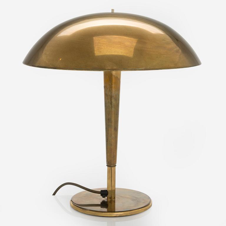 Paavo Tynell, A mid-20th century '5061' table lamp for Idman Finland.