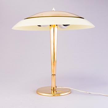 PAAVO TYNELL, a mid 20th century' 5061' table lamp for Taito.