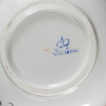 SERVISDELAR, 4 delar, porslin, märkta Dresden, 1900-talets första del.